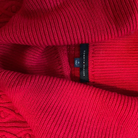 Tommy Hilfiger sweater size M - Picture 3 of 3